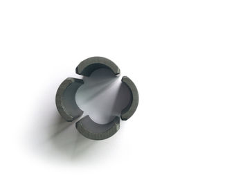 中国 LT02/LT03等級ブラシレス モーター磁石La2O3/鳴き声材料 サプライヤー
